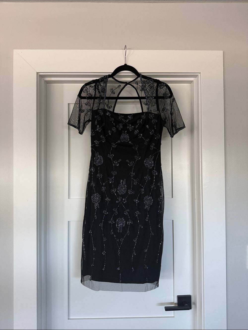 Adrianna Papell Women's Beaded Short Dress Black/Gunmetal
